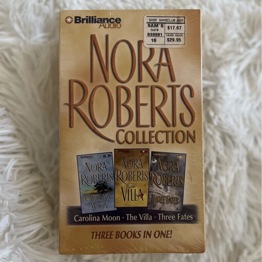 Nora Roberts Collection Box Set